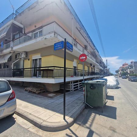 Konstantinos Apartment Nea Moudania Buitenkant foto