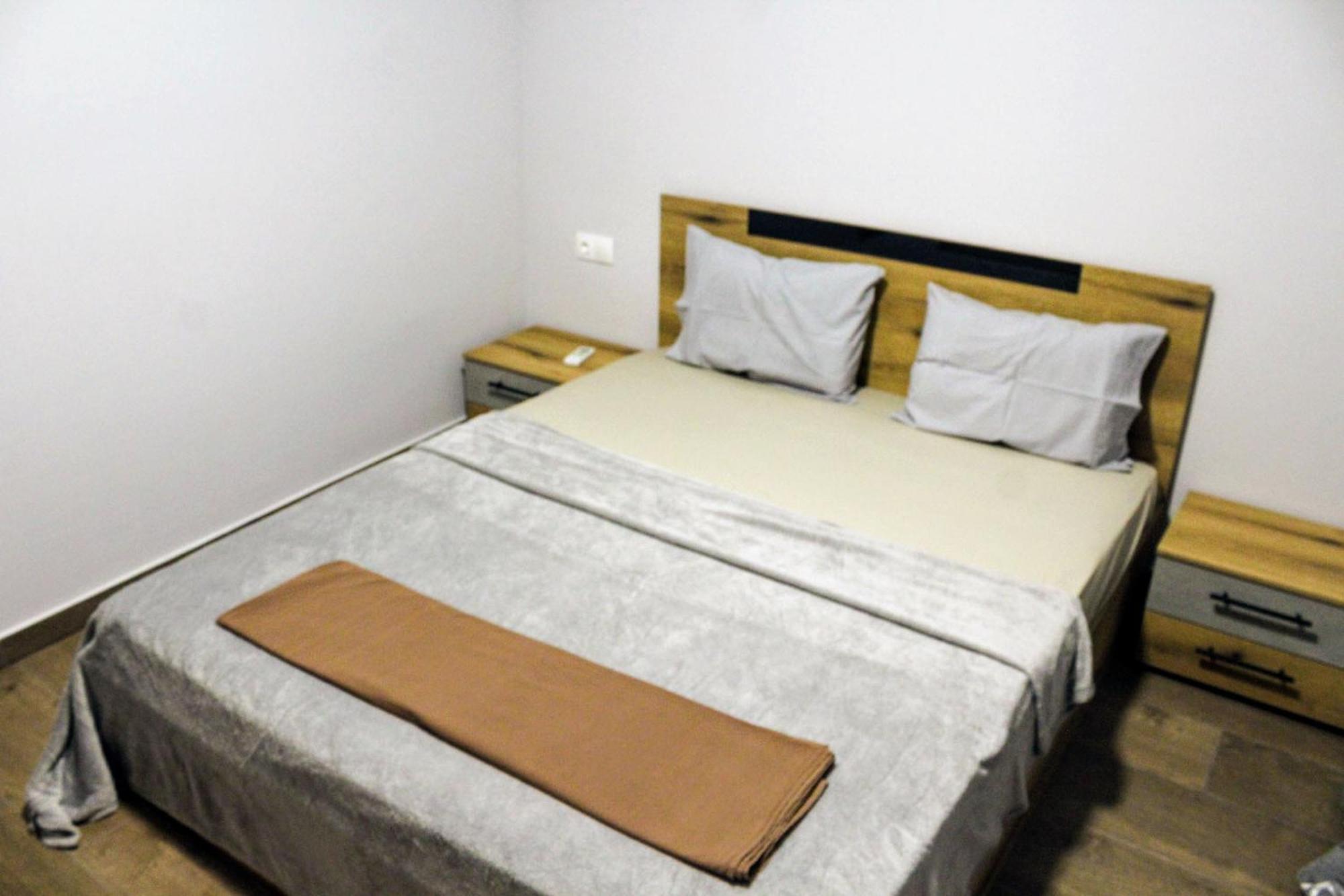 Konstantinos Apartment Nea Moudania Buitenkant foto